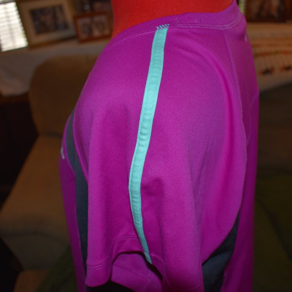 top - Picture 3 of 4